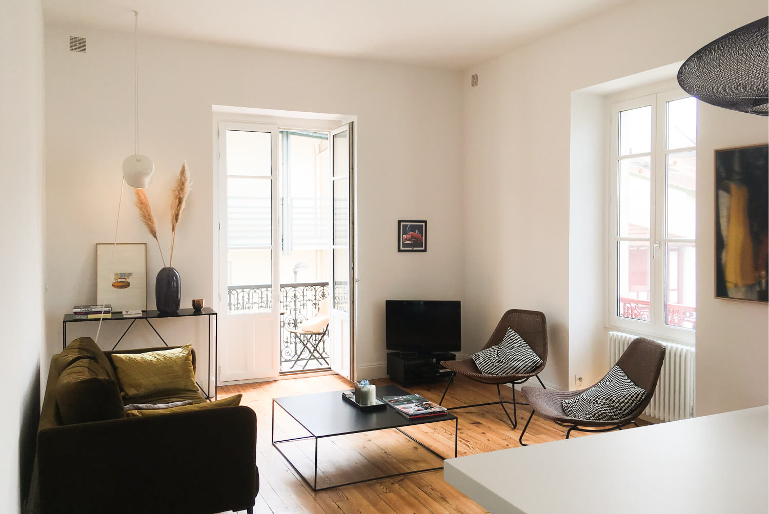 Made-Agence-immobilière-sur-mesure-Studio-JIR-Biarritz-julie-izaguirre-romain-isasa