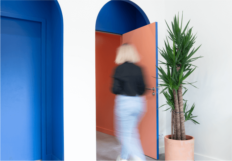 studio-ji-julie-izaguirre-architecte-intérieur-décoration-design-rénovation-travaux-maitre-oeuvre-maitre-ouvrage-chef-projet-travaux-bâtiment-home-staging-lime-keyweek-maderealesate-garance-atelier-cheveu-salon-pays-basque-bayonne-biarritz-saint-jean-de-luz-anglet-bab-aquitaine-boutique-restaurant-appartement-villa-loft-maison-bureau-qualité-beau-modèle-plan-atelier-adc-delphine-carrere-maentler-castillon-fourreau-dalga-decor-christian-lemaire-atelier-torre-antoine-badet-patricia-ibanez-romain-thevenot-gazel-decorateurs-cour-intérieure-ehia